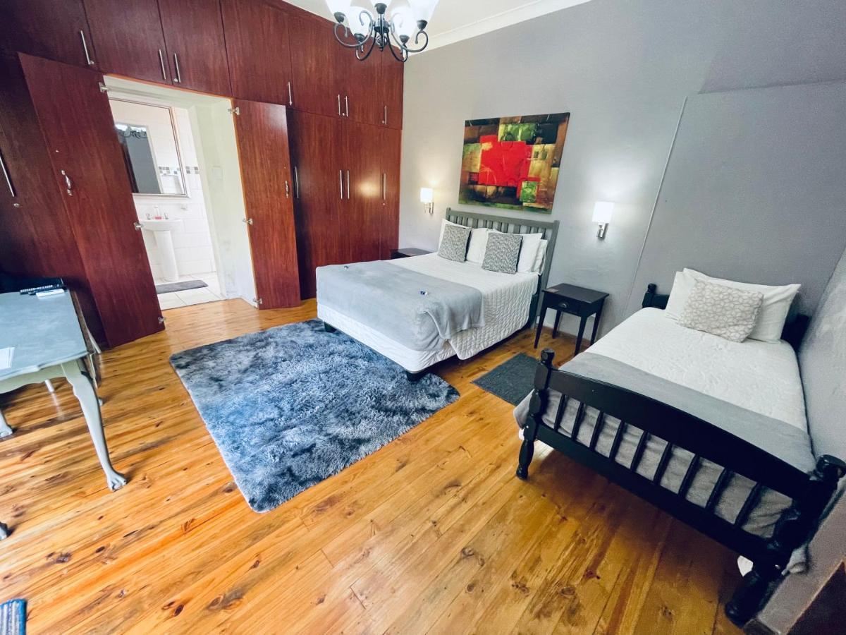 Отель Madeira Bed Куинстаун Экстерьер фото